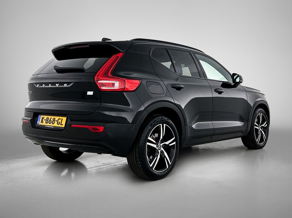 48326321 volvo xc40 1 5 t5 r design 5 01