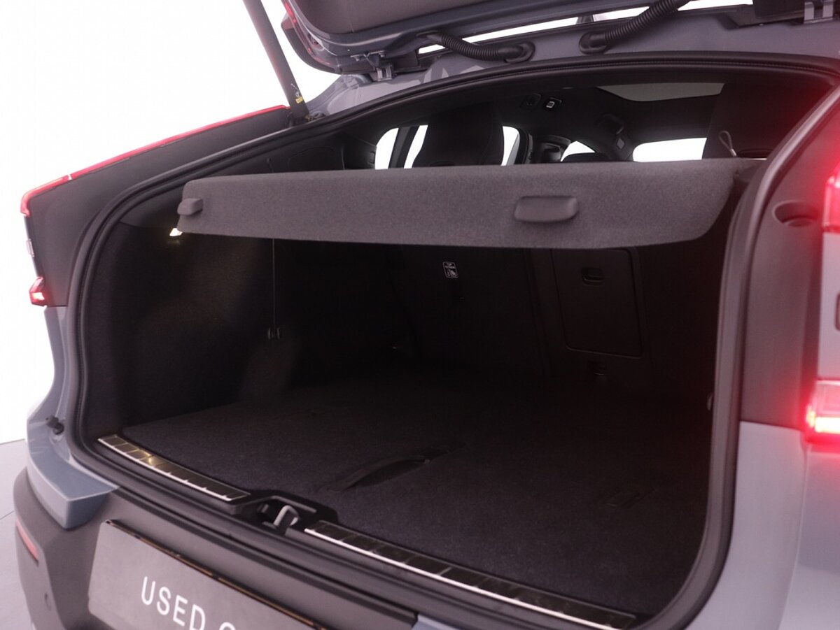 34897576 volvo c40 recharge 231pk plus 46