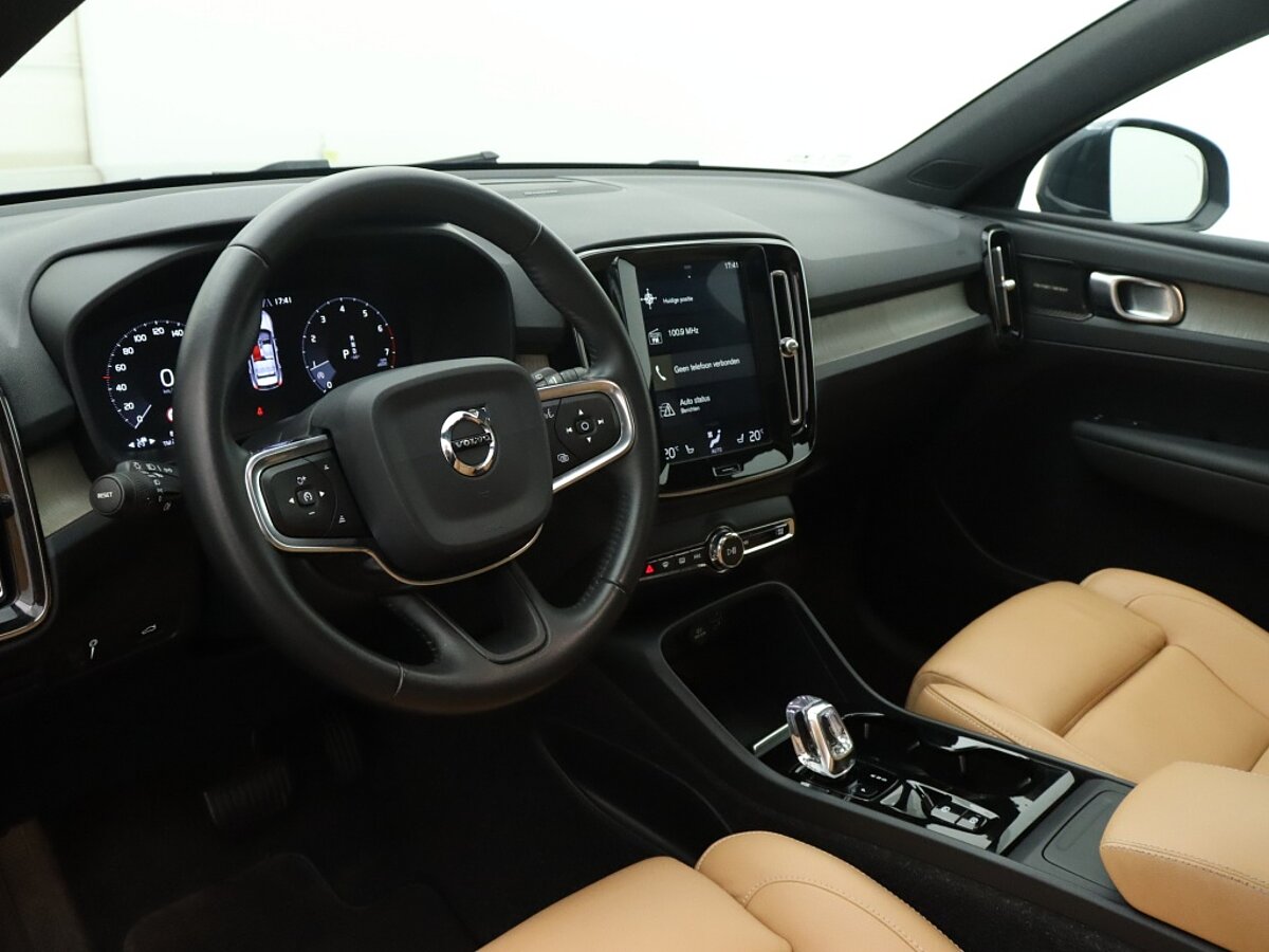 35925083 volvo xc40 2 0 t4 awd 5 04