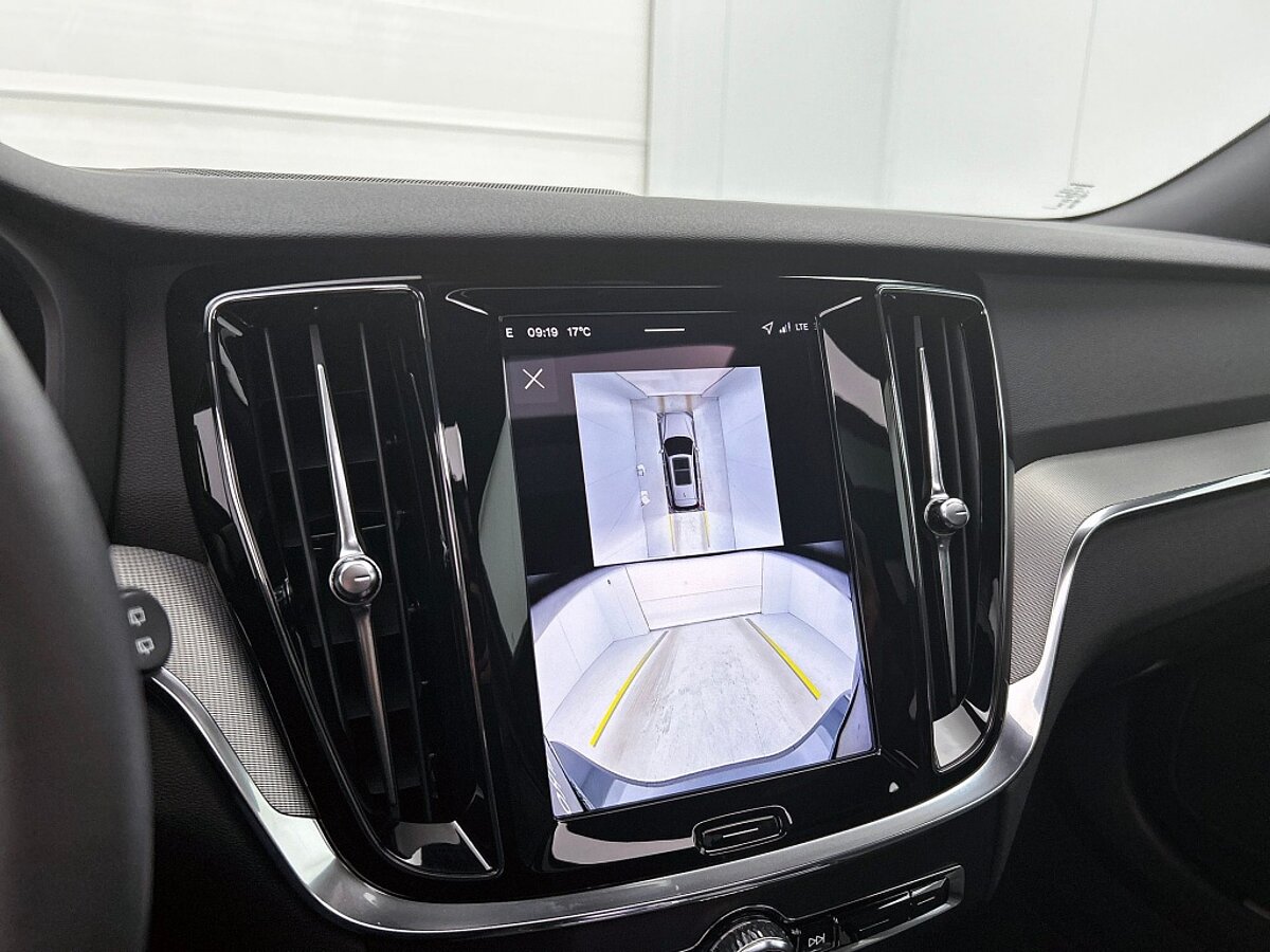 49671201 volvo v60 t6 twin plus dark nieuw actie van 64 480 voor 59985 16