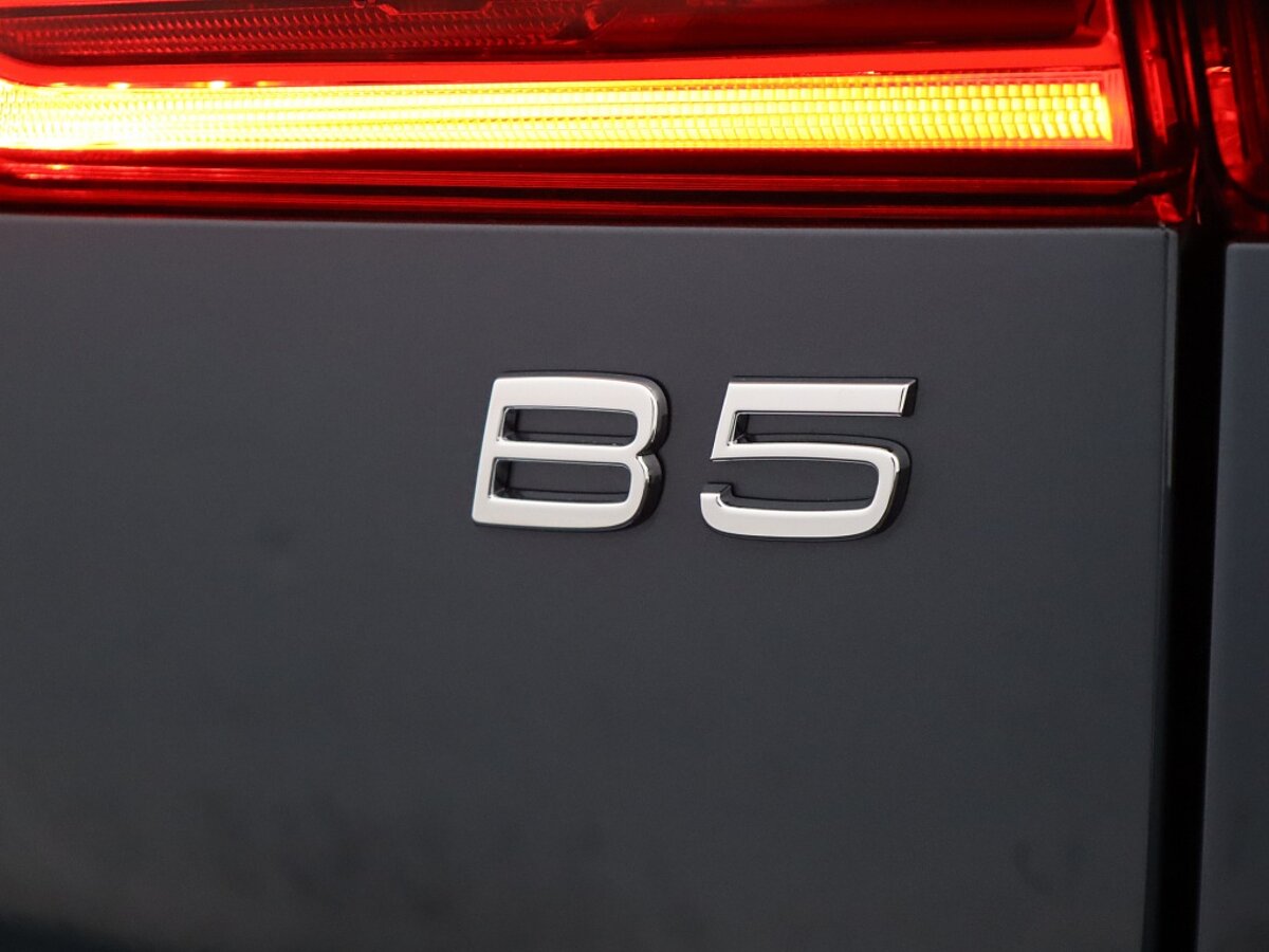 35405128 volvo xc60 b5 ultimate bright luchtvering trekhaak 78985c