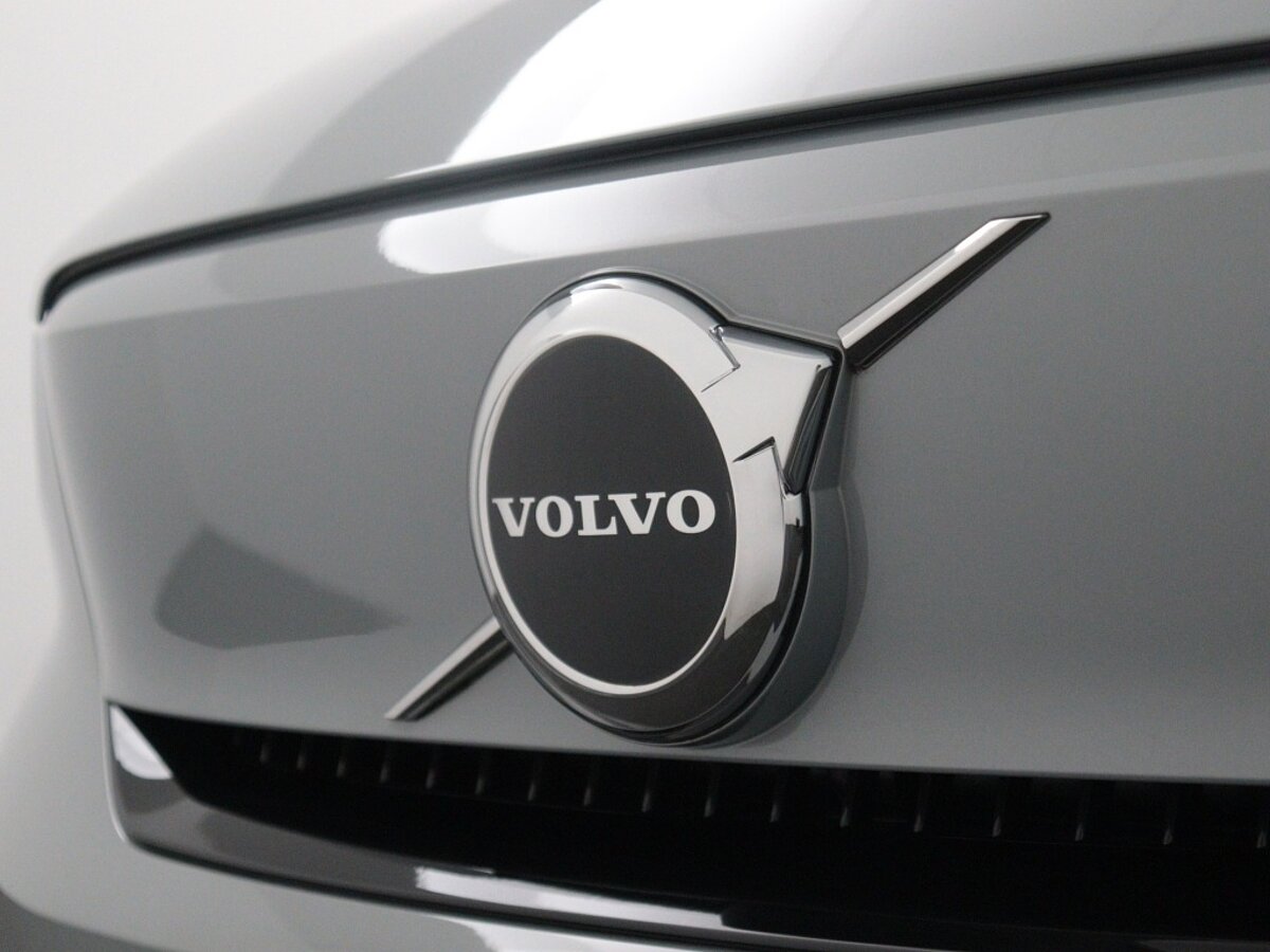 42113141 volvo c40 extended ultra 77