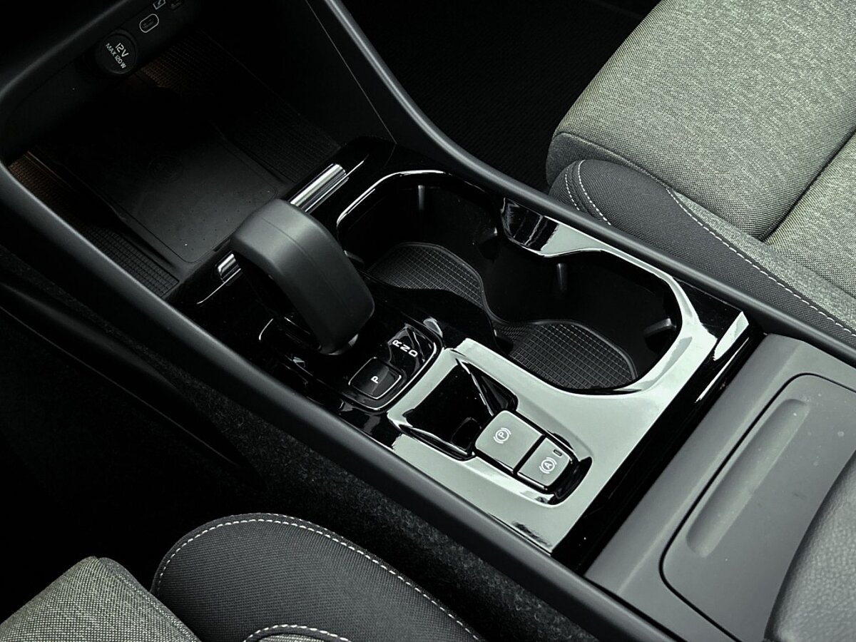 44729347 volvo xc40 2 0 b4 plus dark trekhaak elek verstelbare stoelen 9