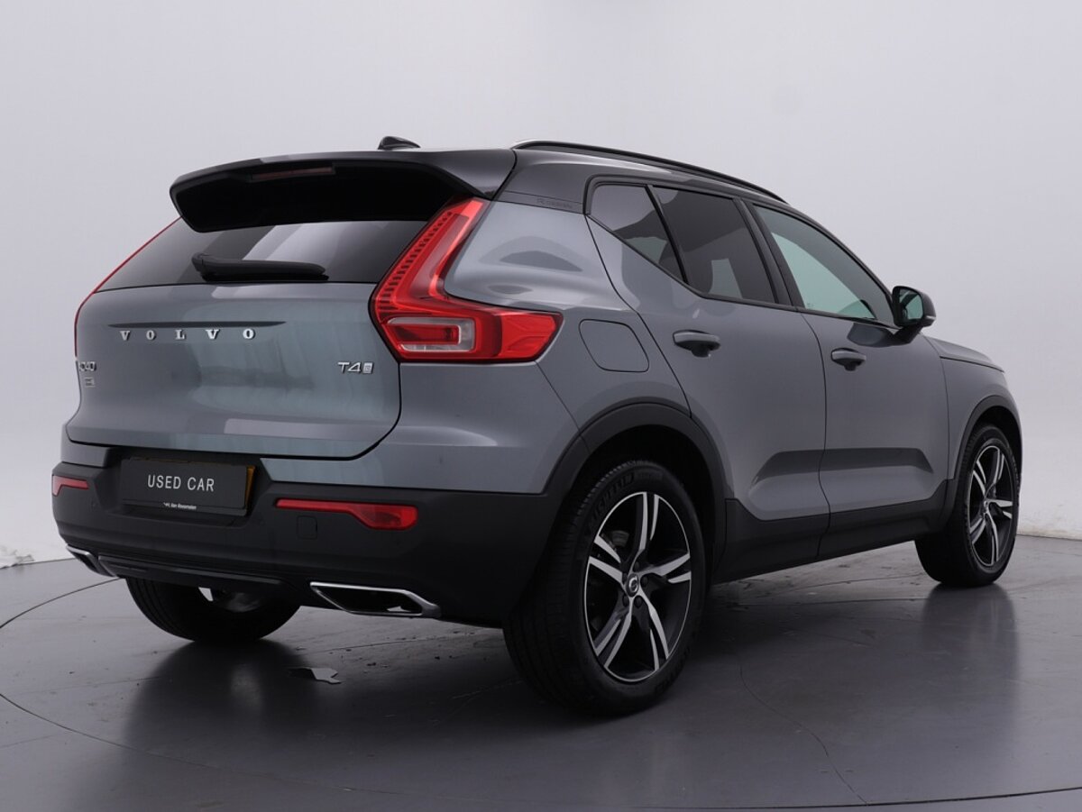 35475620 volvo xc40 2 0 t4 r design 6 14
