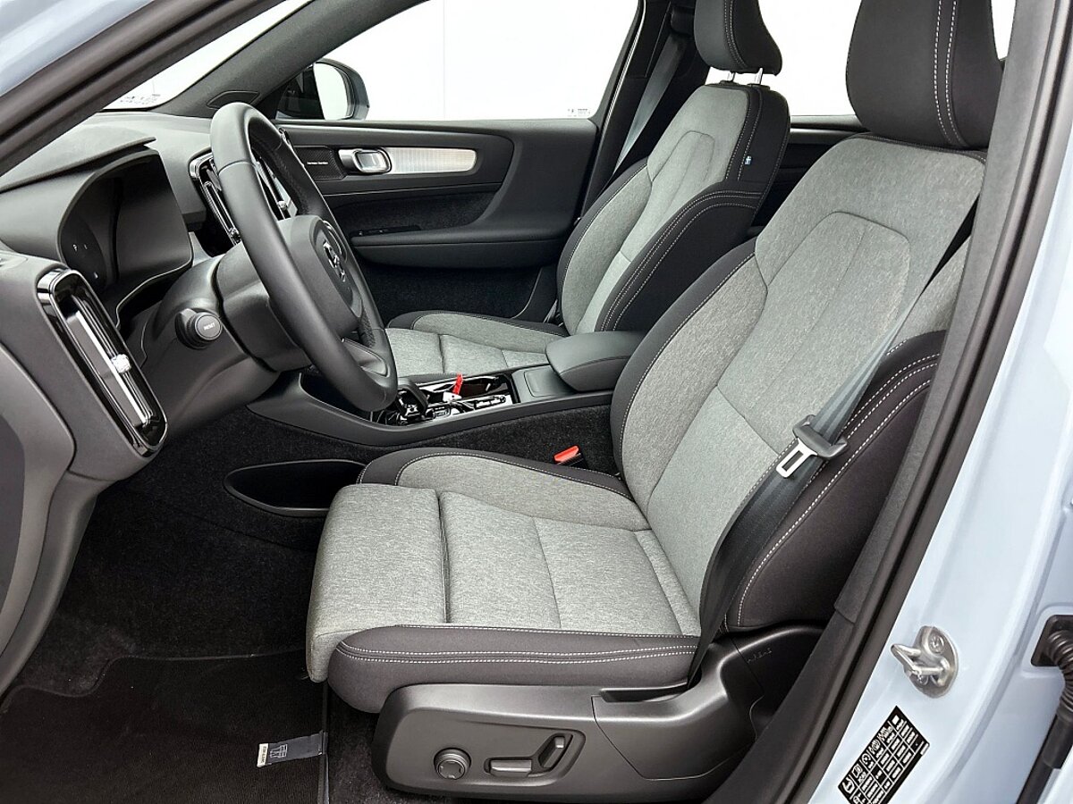 47544285 volvo xc40 2 0 b4 dark trekhaak blis memory seats h k fbf395