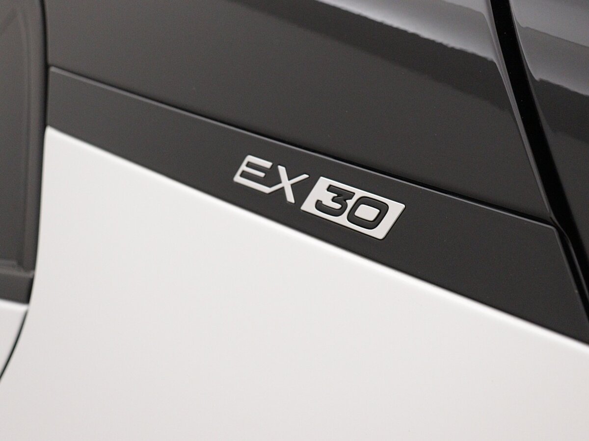 43615032 volvo ex30 extended plus 69 kwh climate pack extra getint glas 1a7ec8