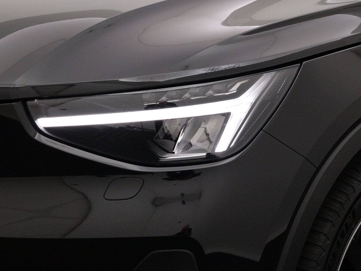 44288600 volvo xc40 1 5 t4 recharge plus bright 71