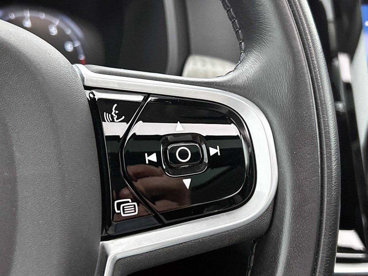 49296312 volvo v90 b4 inscription panoramadak 40