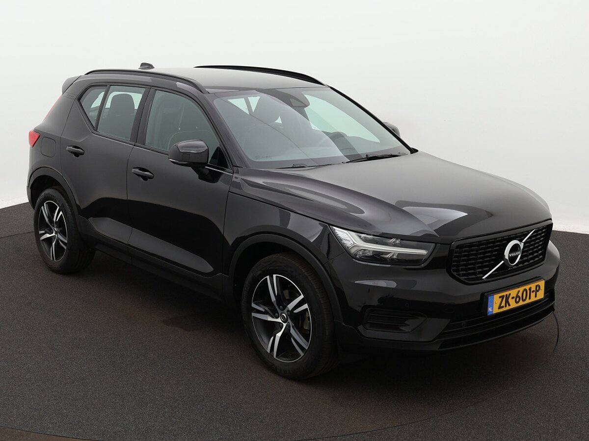 34505221 volvo xc40 1 5 t3 r design park assist navigatie stoelverwarming 7 01