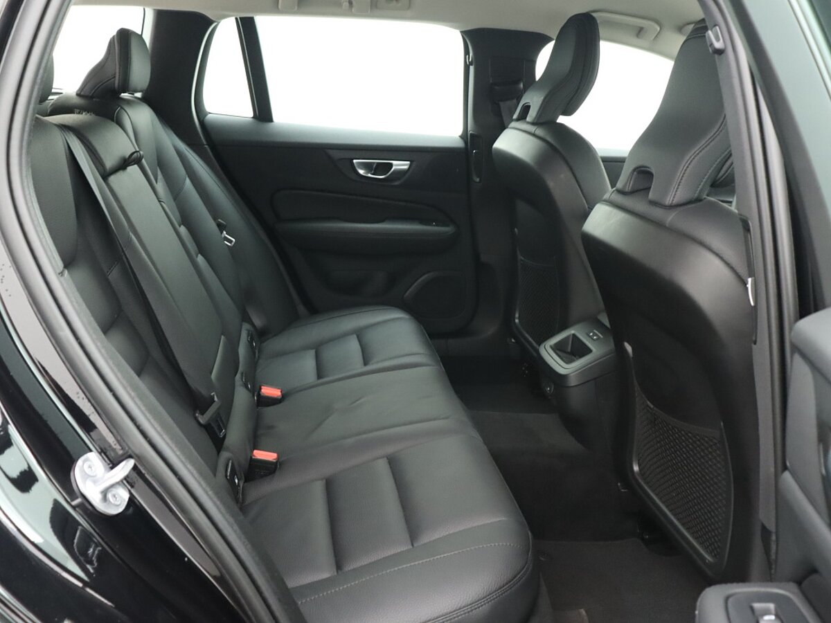 36041755 volvo v60 2 0 b4 plus bright 83