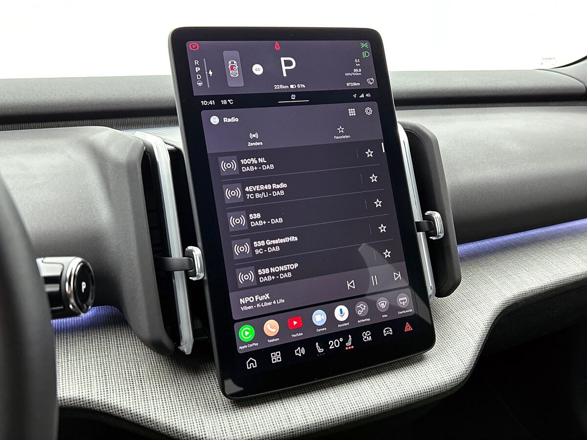 47803347 volvo ex30 extended range plus pine trekhaak climate pack 881a04