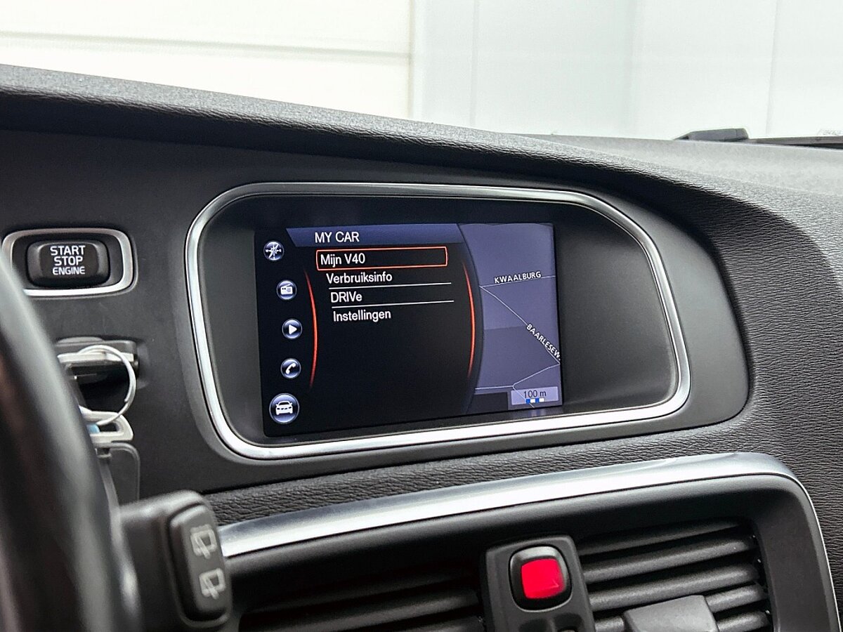 49112989 volvo v40 1 6 t4 summum climate pack memory seats leder 57