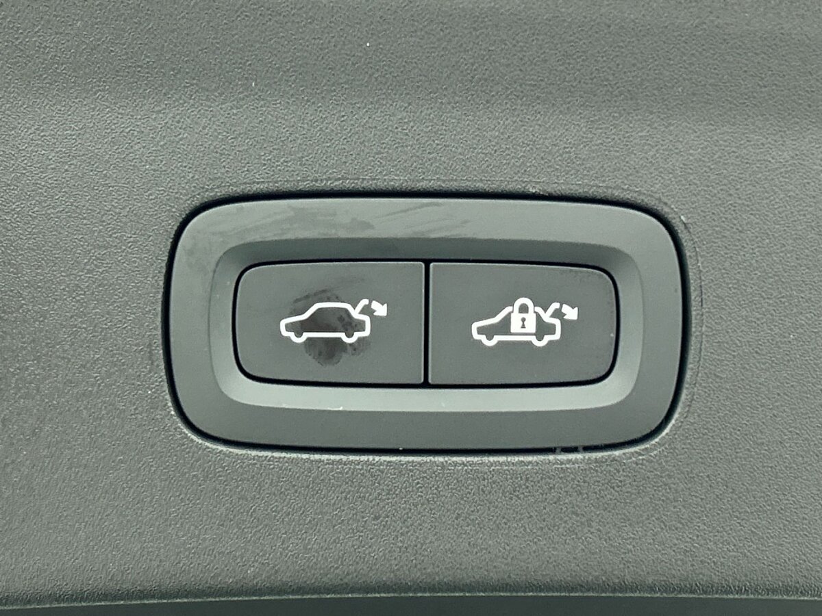 49559838 polestar 2 lrsm 82 kwh pilot plus trekhaak 62