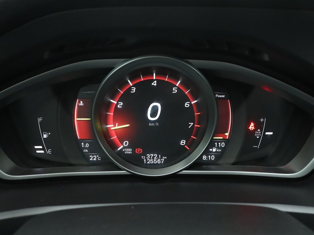 35542103 volvo v40 2 0 t4 business sport panorama dak parkeercamera 78
