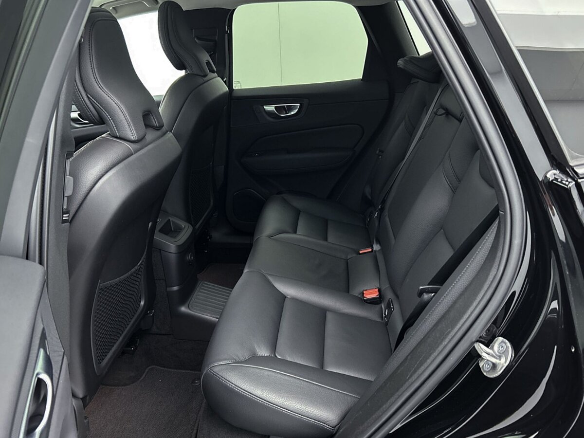 44247456 volvo xc60 2 0 t6 awd plus dark 62