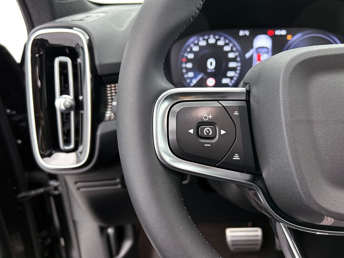 46031878 volvo xc40 1 5 t5 phev r design panoramadak trekhaak 07
