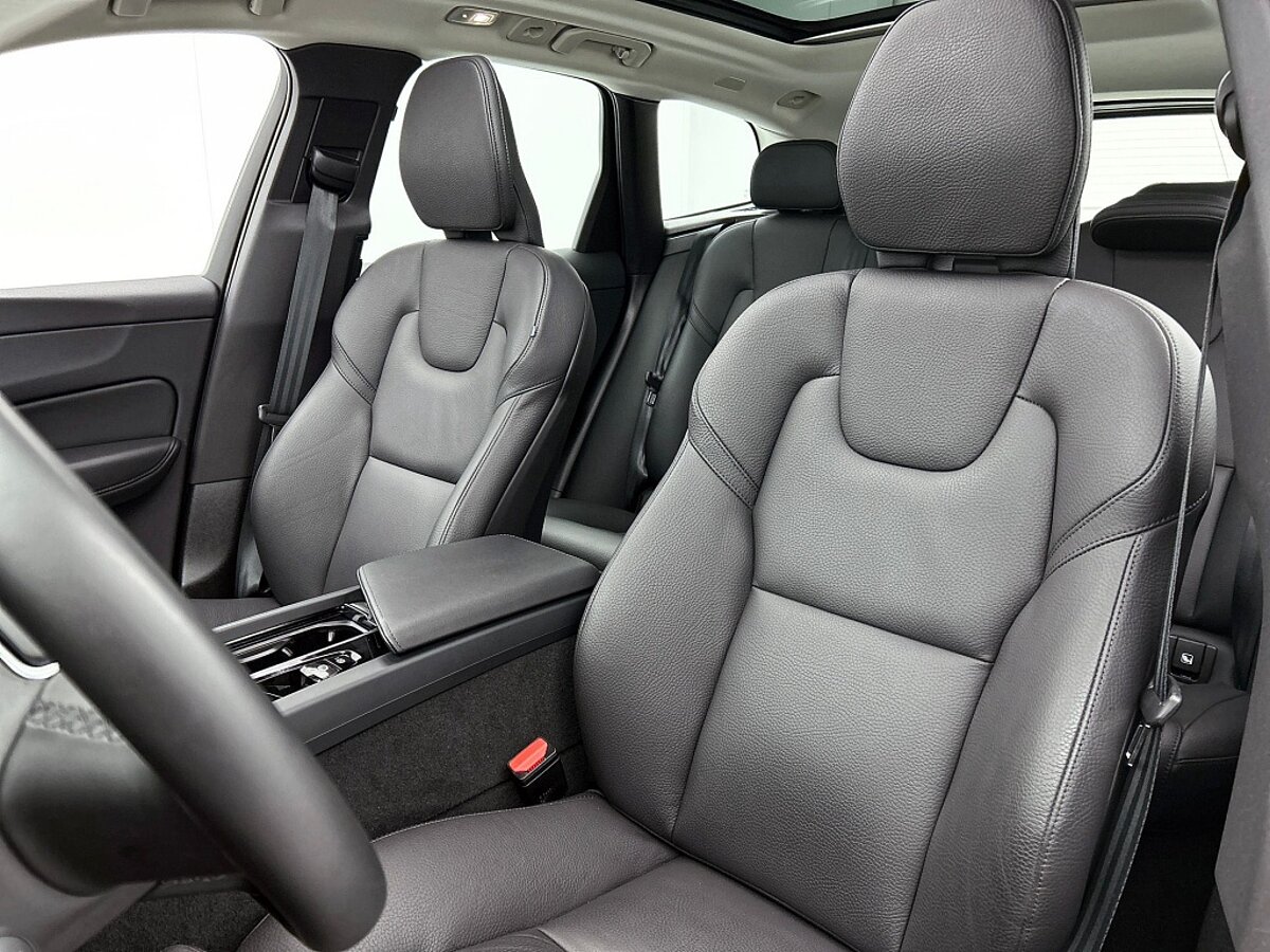 46034730 volvo xc60 2 0 t6 plus dark panorama dak camera trekhaak 43
