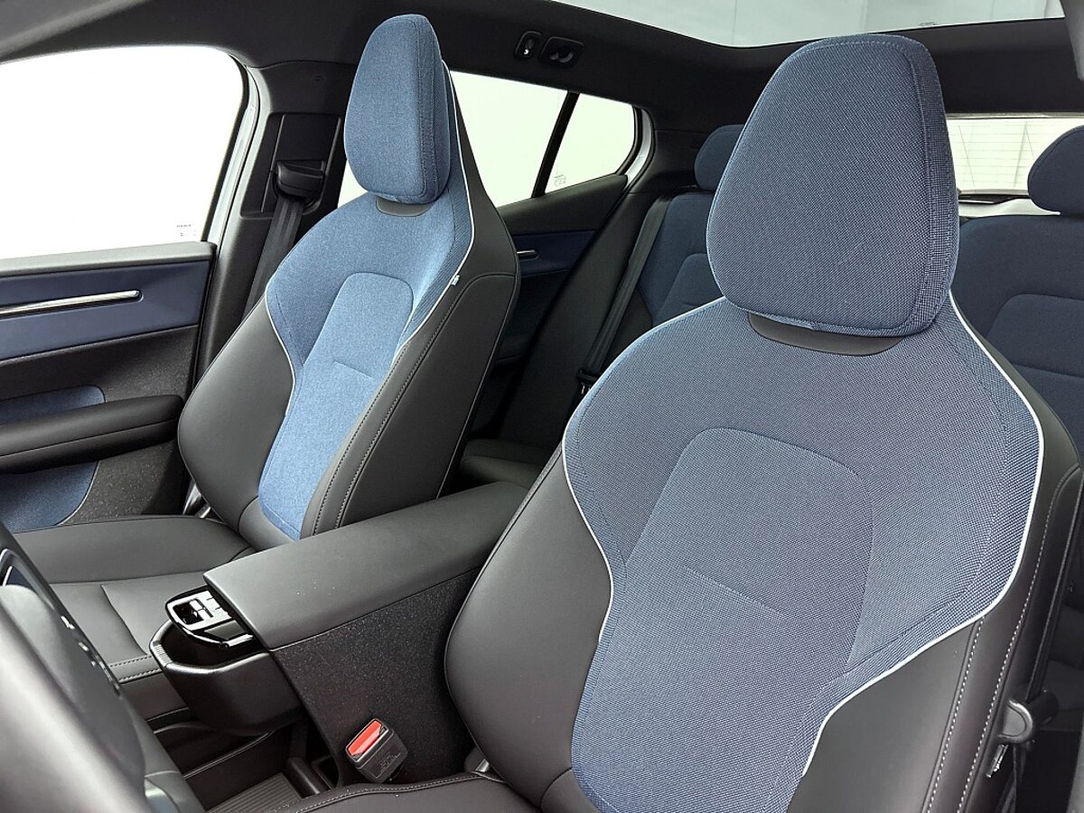 49432121 volvo ex30 single motor extended range ultra 69 kwh 09