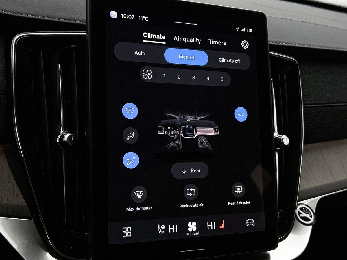 49651630 volvo xc90 2 0 t8 awd ultra dark luchtvering trekhaak bowers wilkin 65