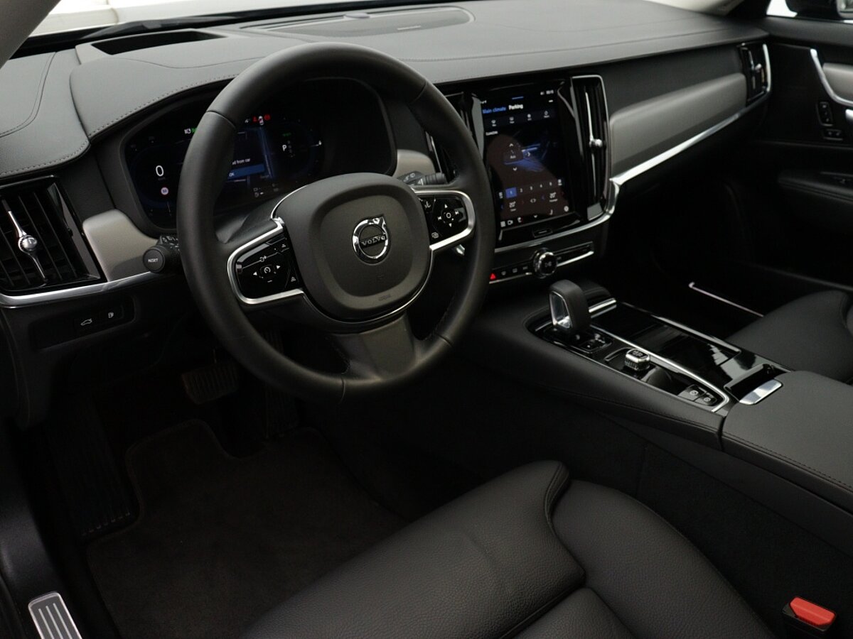 43475297 volvo v90 2 0 t6 awd ultimate panorama dak camera h k 4 06