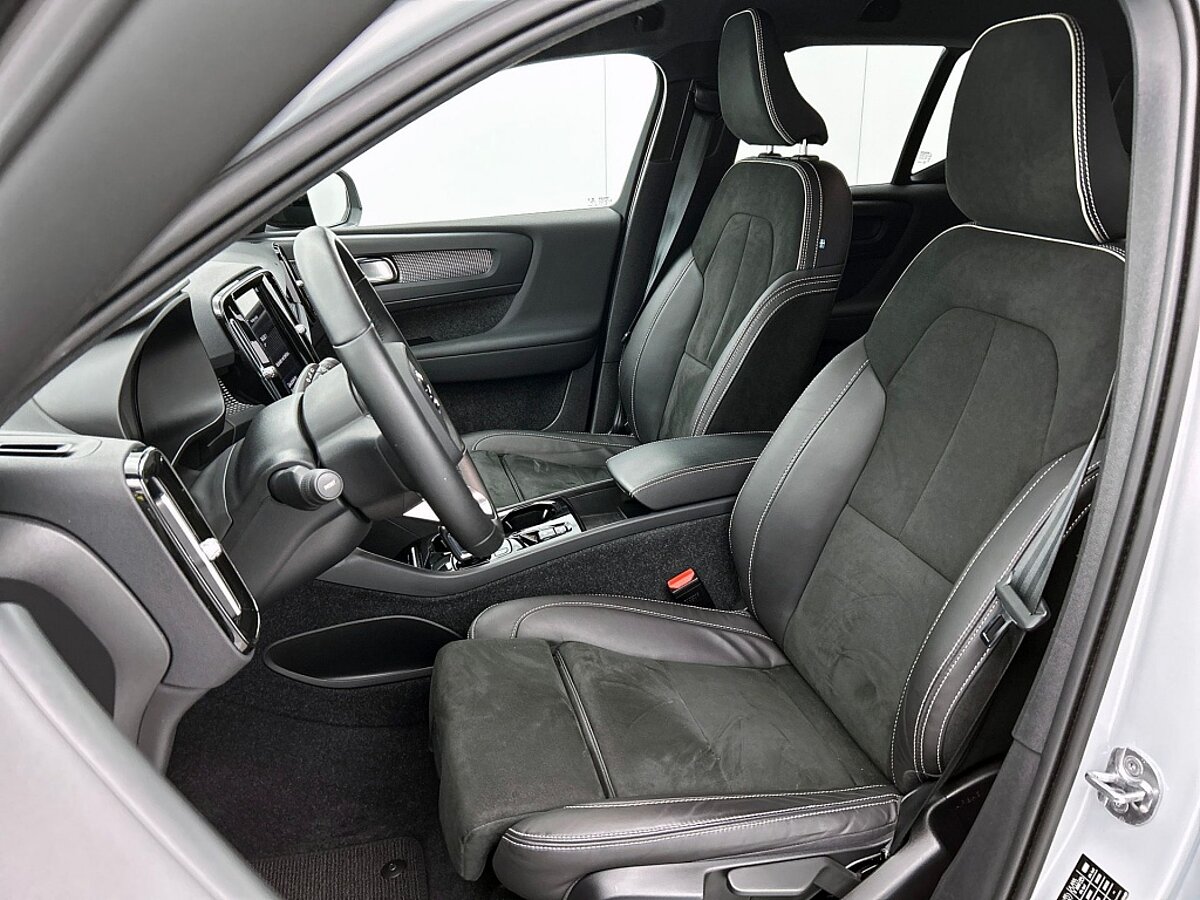 46744949 volvo xc40 1 5 t4 r design h k dab trekhaak nubuck camera 4d8d8c
