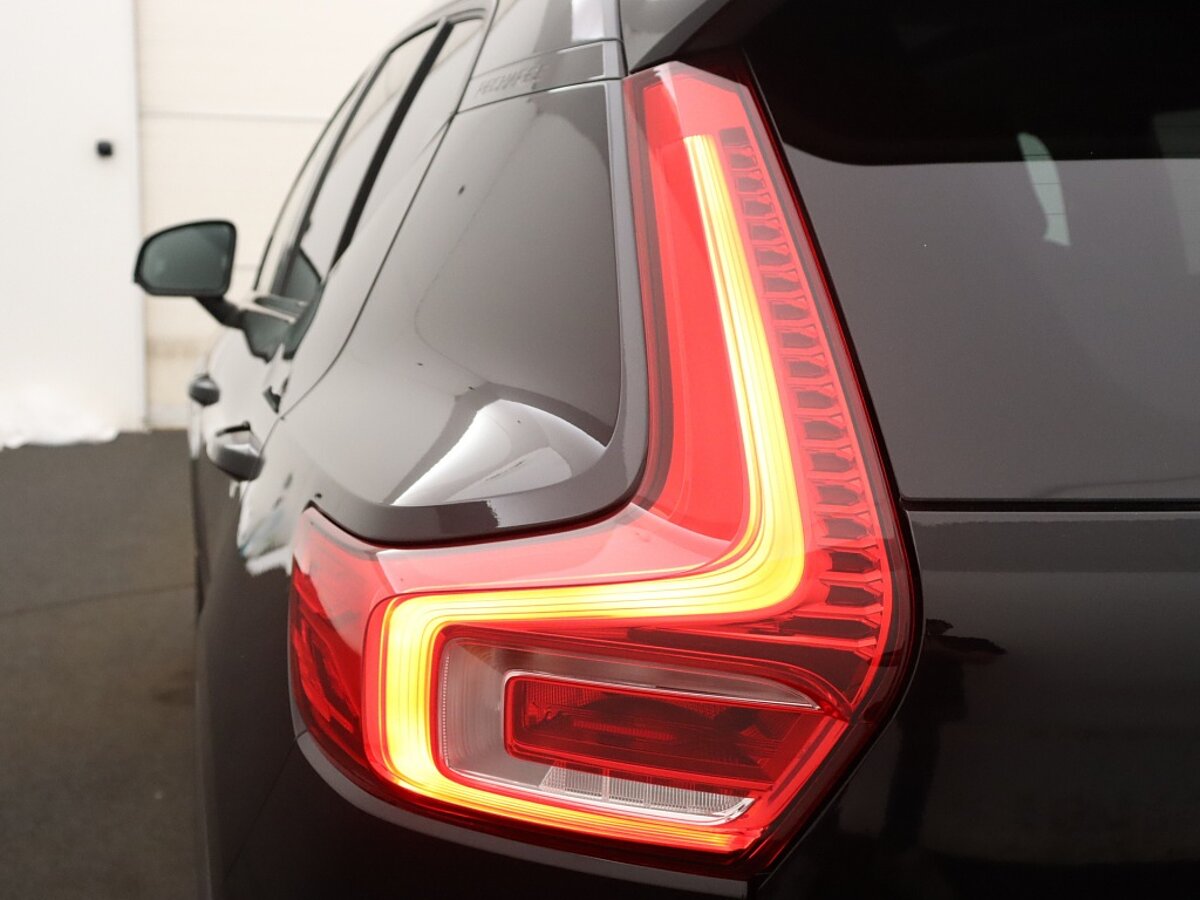 35007209 volvo xc40 1 5 t4 recharge ultimate dark 79abc6