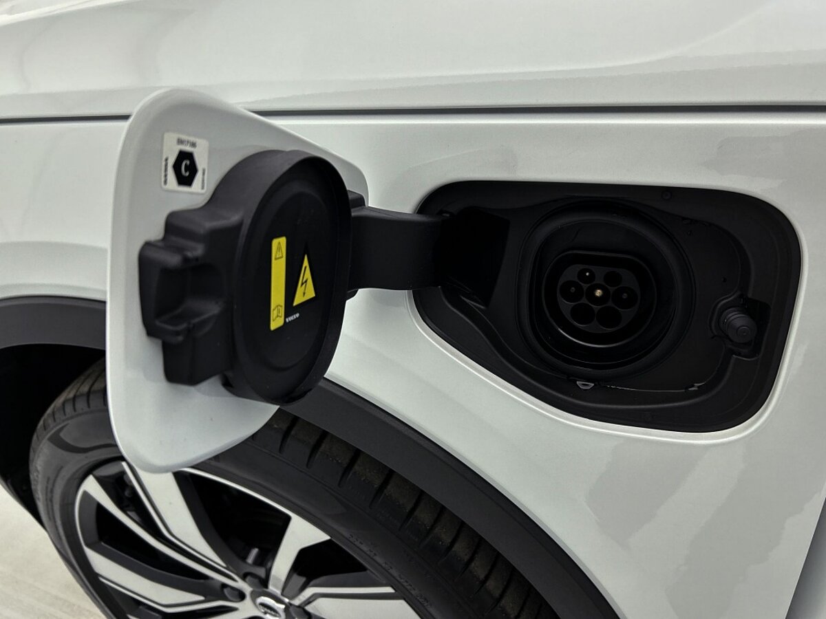 44319570 volvo xc40 t4 recharge r design 20 camera leder nubuck 37b5c1