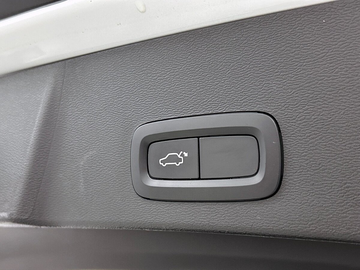 46879363 volvo xc40 t3 geartronic r design adaptive cruise trekhaak climate a4603b