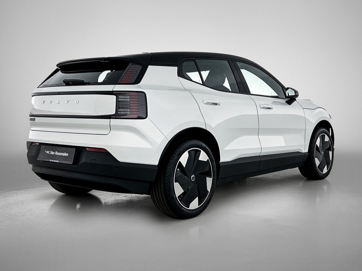 49433396 volvo ex30 plus extended range nieuw voorraad climate pack camera 4 01