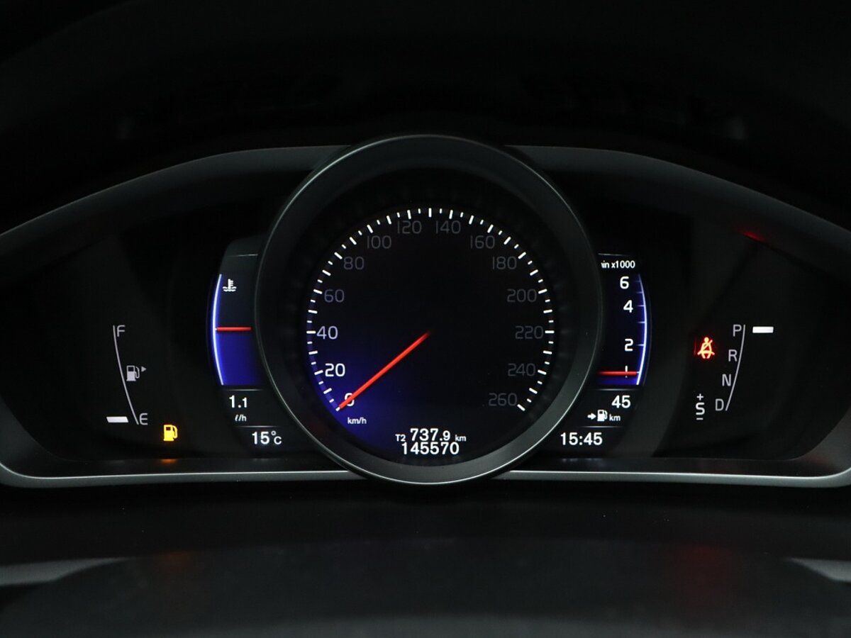 35952887 volvo v40 1 5 t3 polar sport 91