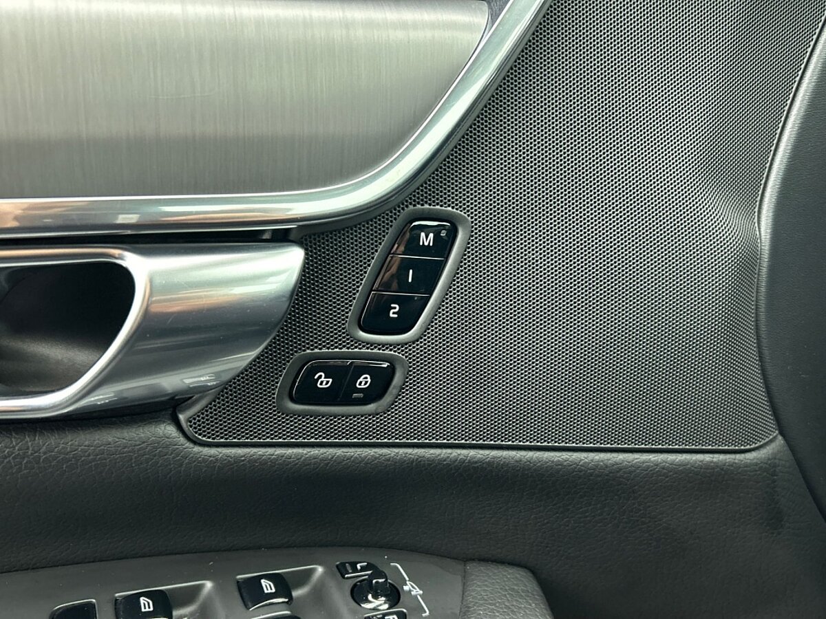 47298708 volvo v90 t4 momentum leder adaptive cruise 57