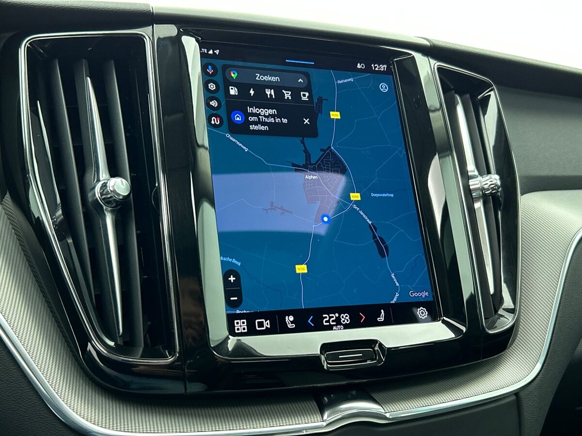 48455626 volvo xc60 2 0 t6 bright pano long range memory seats climate pack 86