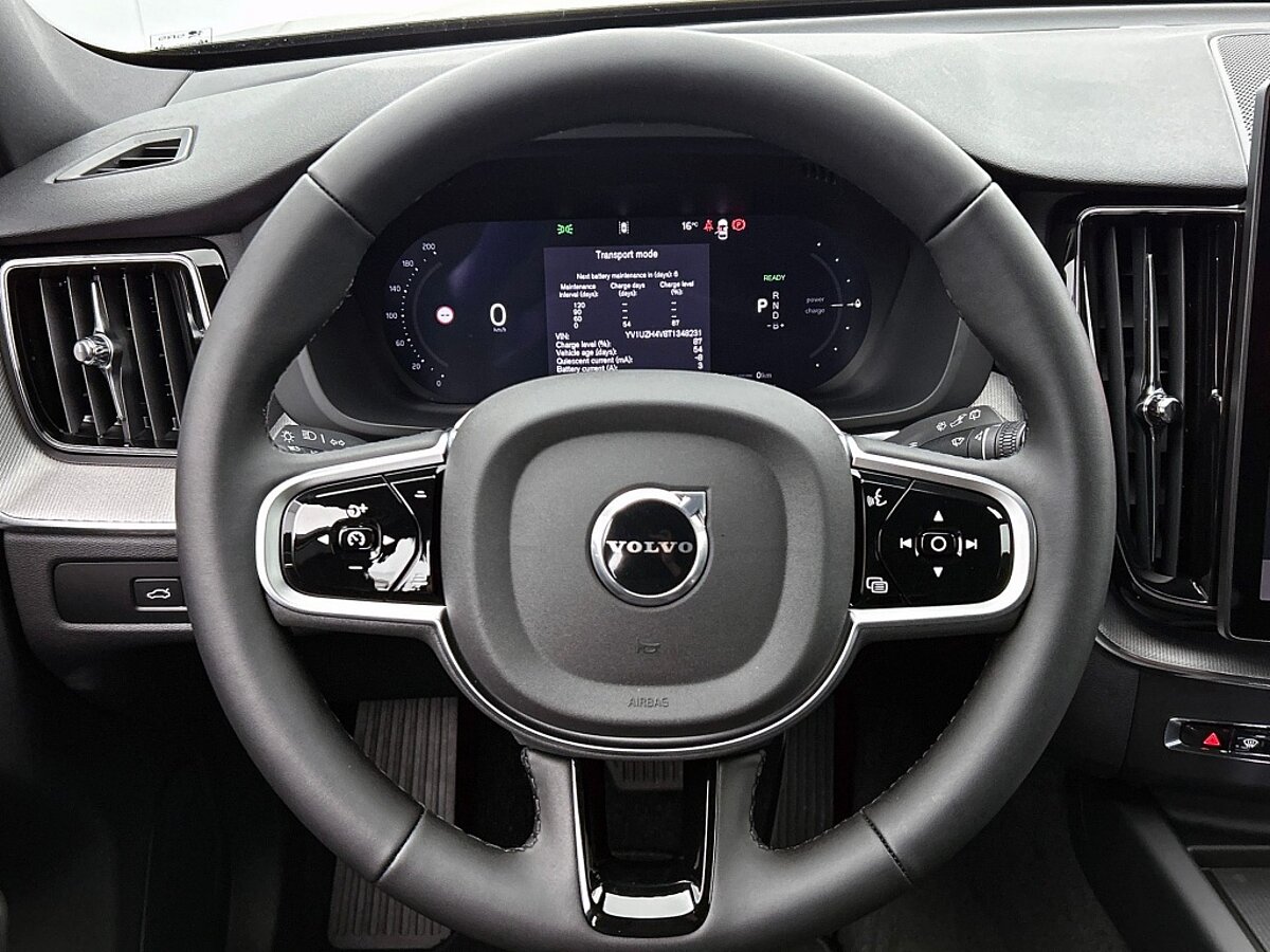 49427839 volvo xc60 t6 plus black edition nieuw voorraad onyx black nappa op 44