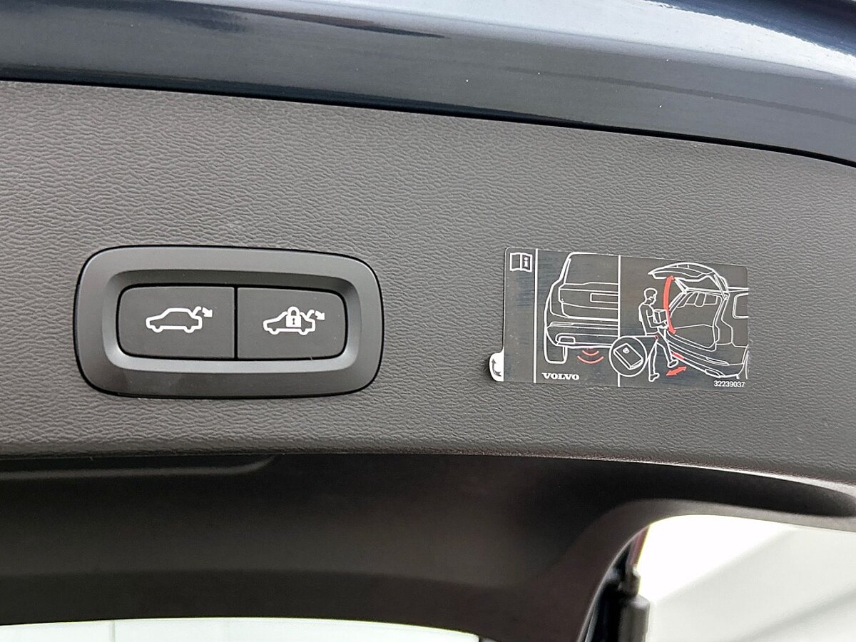 48724238 volvo xc40 1 5 t4 rech inscription panorama dak trekhaak harman kardo 33