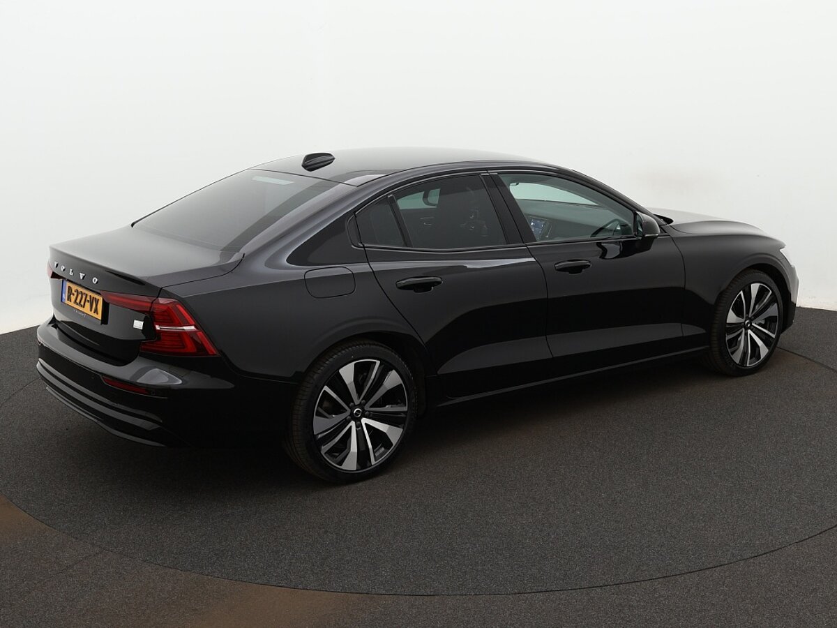 34325178 volvo s60 2 0 recharge t6 long range plus dark leder 02