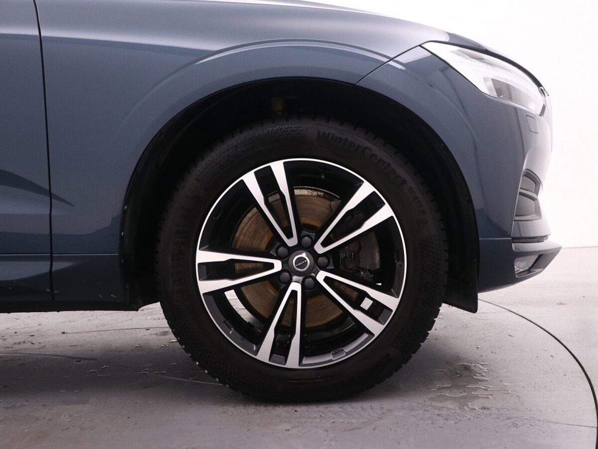 44244549 volvo xc60 2 0 t5 momentum 50