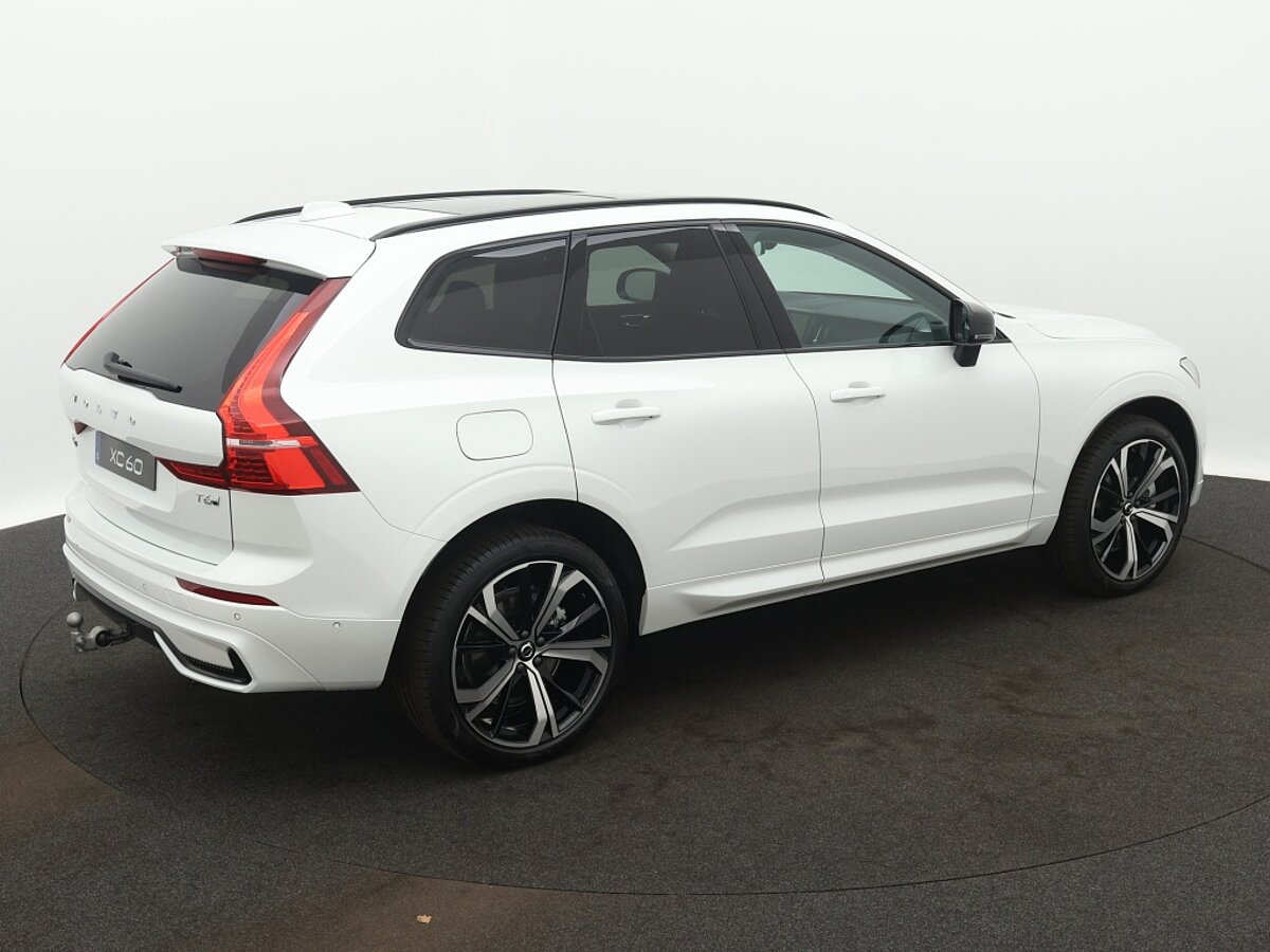 44716652 volvo xc60 t6 awd ultimate dark 21 velgen trekhaak nappa leder 01