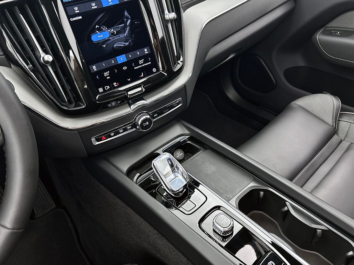 46742334 volvo xc60 2 0 t8 awd ultimate bright 360a camera 21inch velgen d7bae1