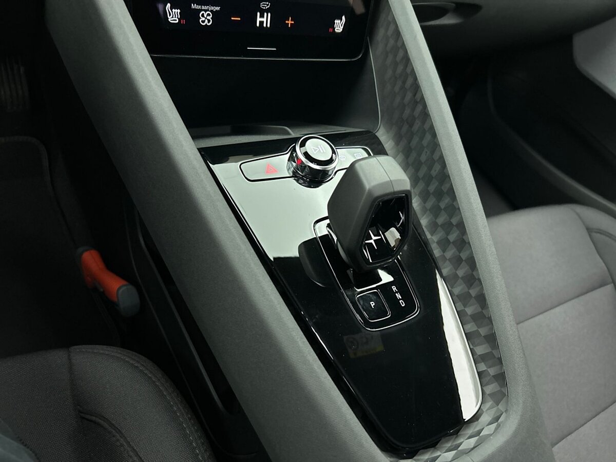 49559837 polestar 2 lrsm 82kwh pilot trekhaak 8 02