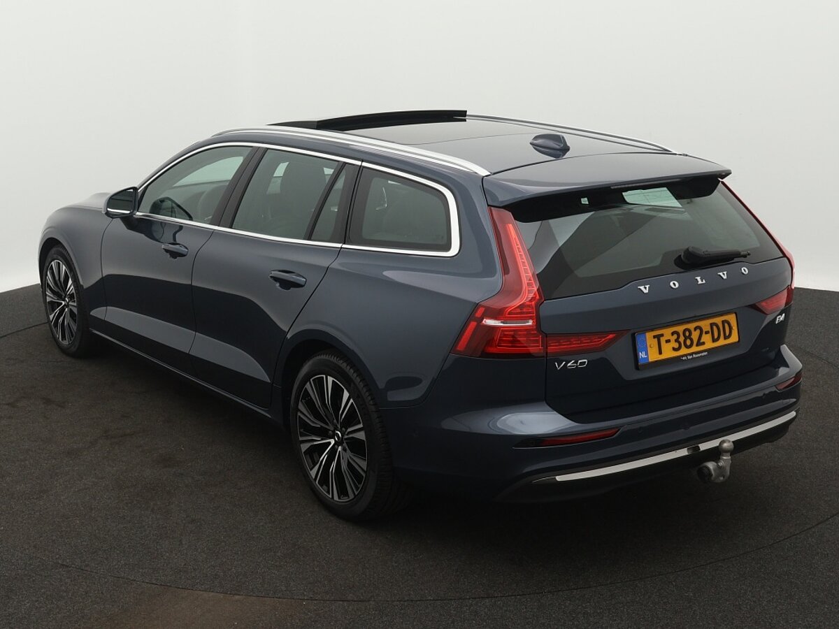 43882075 volvo v60 2 0 b4 plus bright panorama dak leder 360ao camera h k 3 01