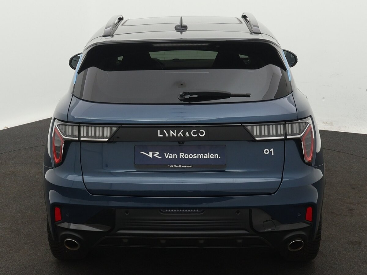 44260170 lynk co 01 1 5 phev 64