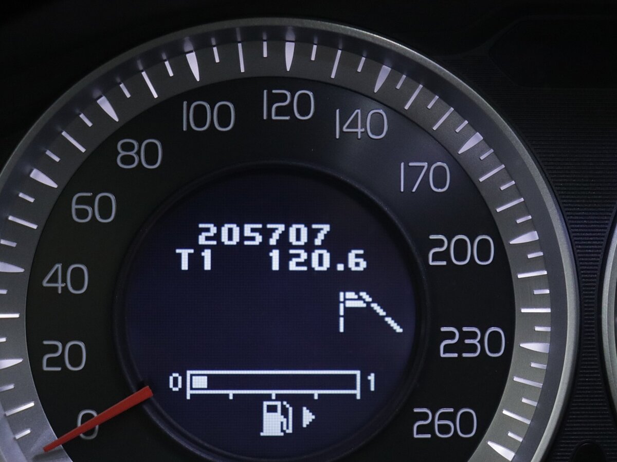 44683190 volvo v60 2 0t automaat momentum adaptive cruise navi leder 60