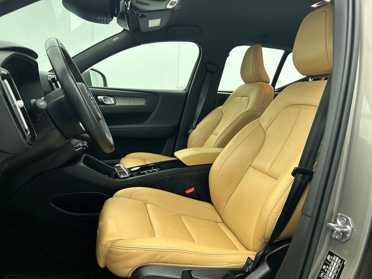 49484333 volvo xc40 1 5 t4 recharge inscription leder blis navigatie sensore 36