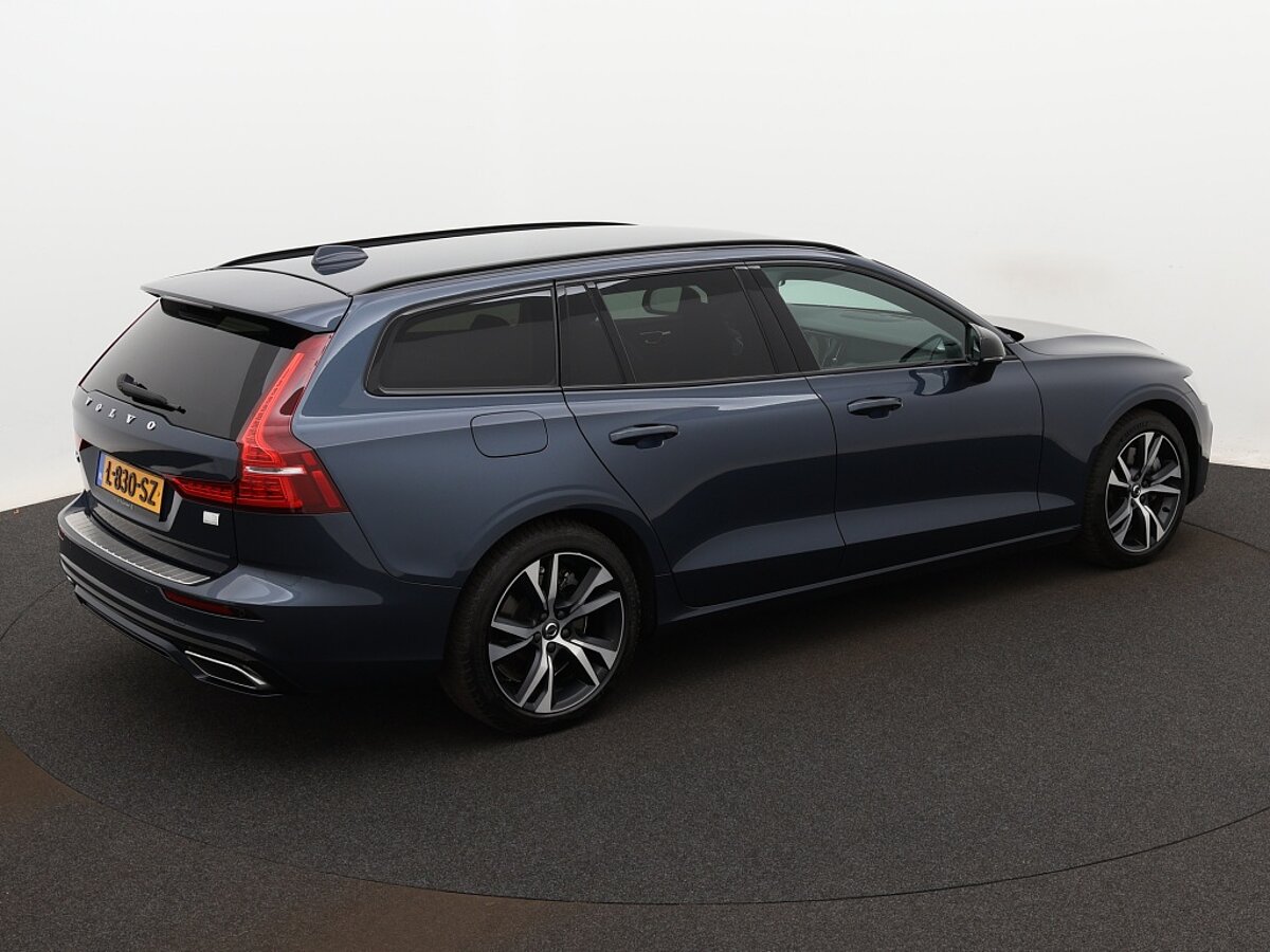 34254989 volvo v60 2 0 t6 awd recharge r design trekhaak 98
