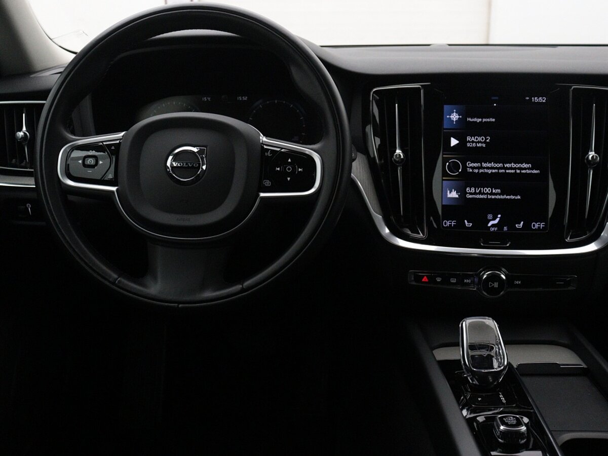 41603219 volvo v60 2 0 b3 inscription head up camera adaptive cruise 6 02