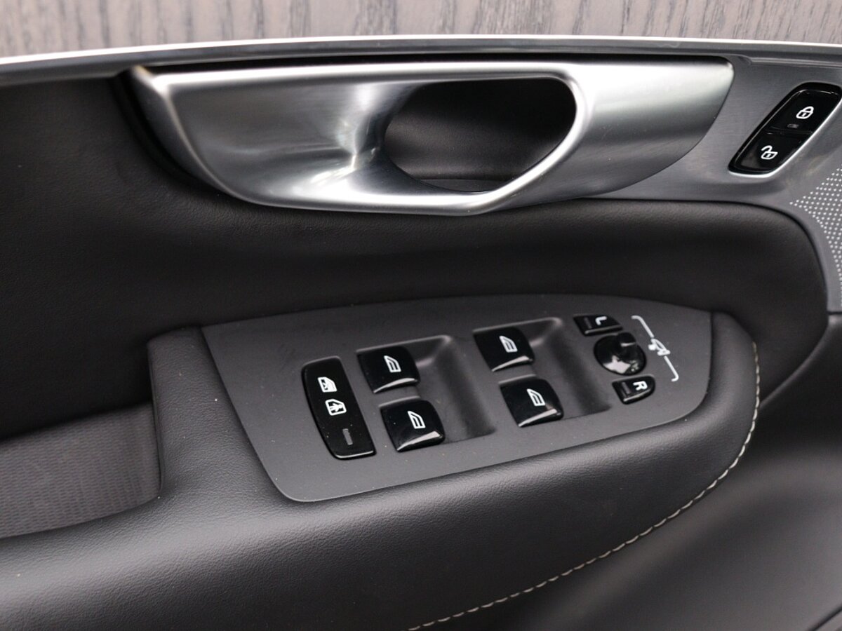43741364 volvo xc90 2 0 t8 awd ultimate dark bowers wilkens luchtvering trekha 9d8a7c