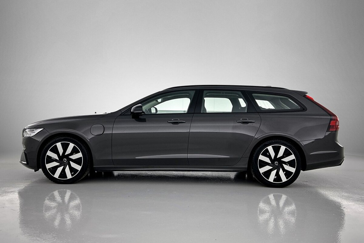 44659434 volvo v90 2 0 t6 awd ultra dark 2 02