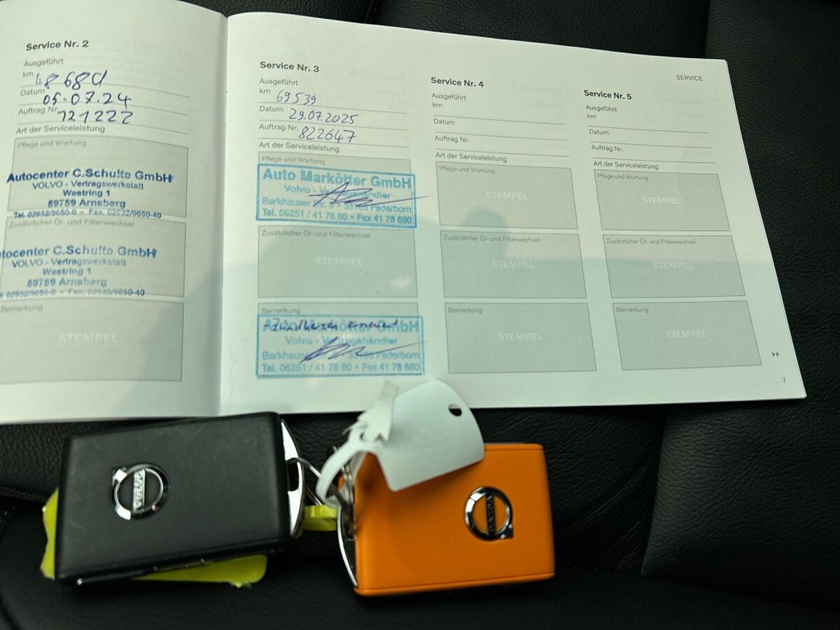 47570518 volvo xc40 1 5 t4 inscription h k getint glas pilot assist leder 97