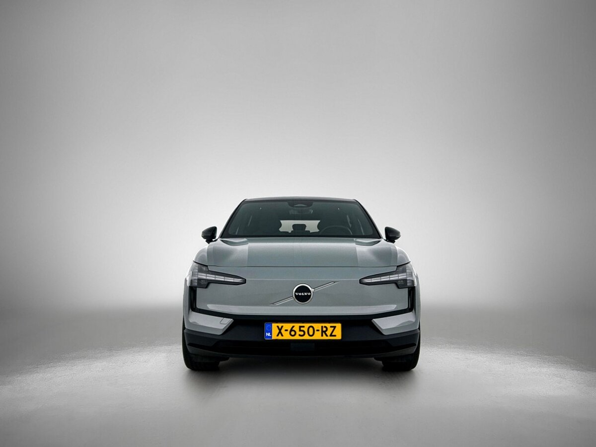 49302491 volvo ex30 extended range plus trekhaak stoelverw extra getint glas 5 02