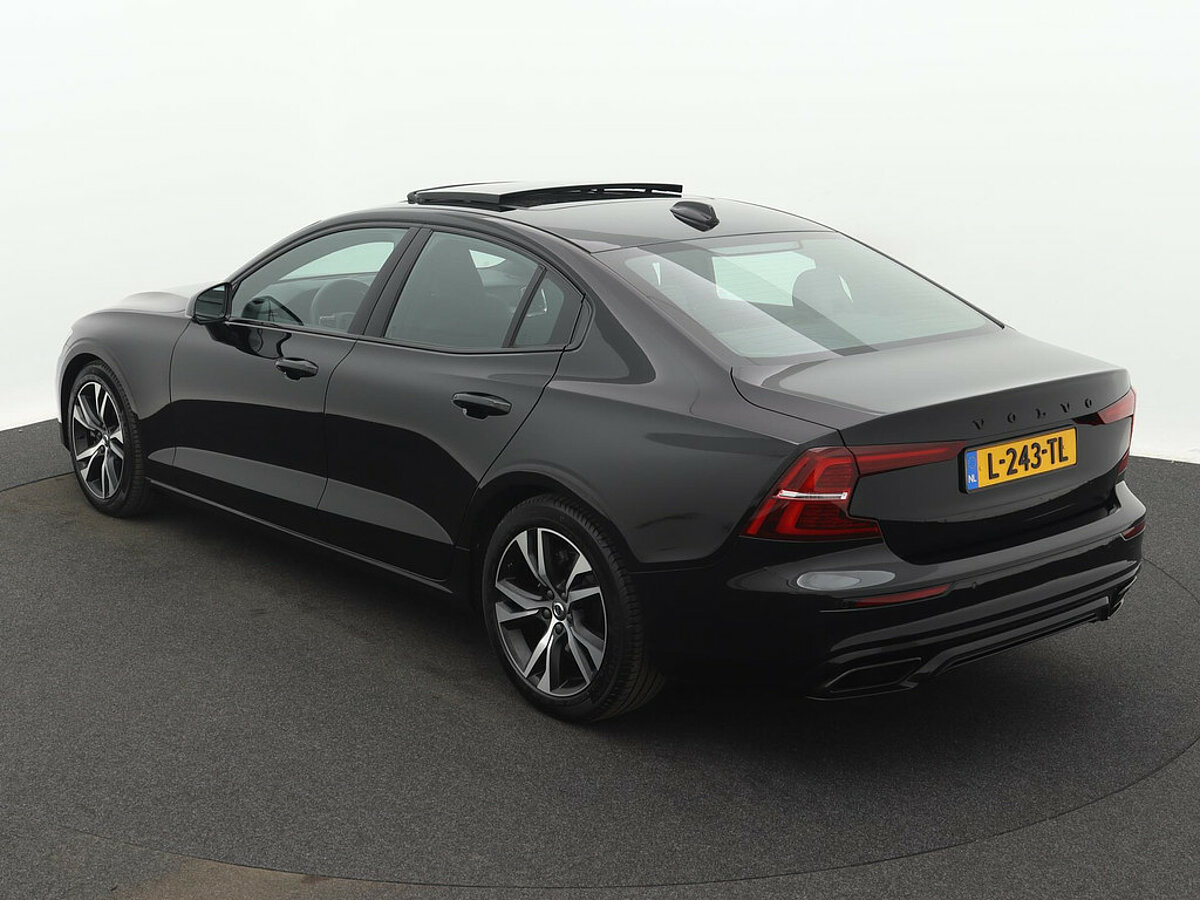 34202865 volvo s60 2 0 b3 r design panoramadak harman kardon voorruitverwarmi 3 07